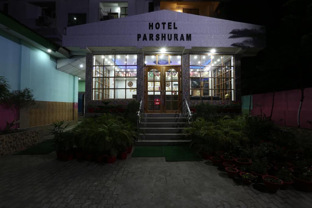 Hotel Parshuram Guwahati Extérieur photo